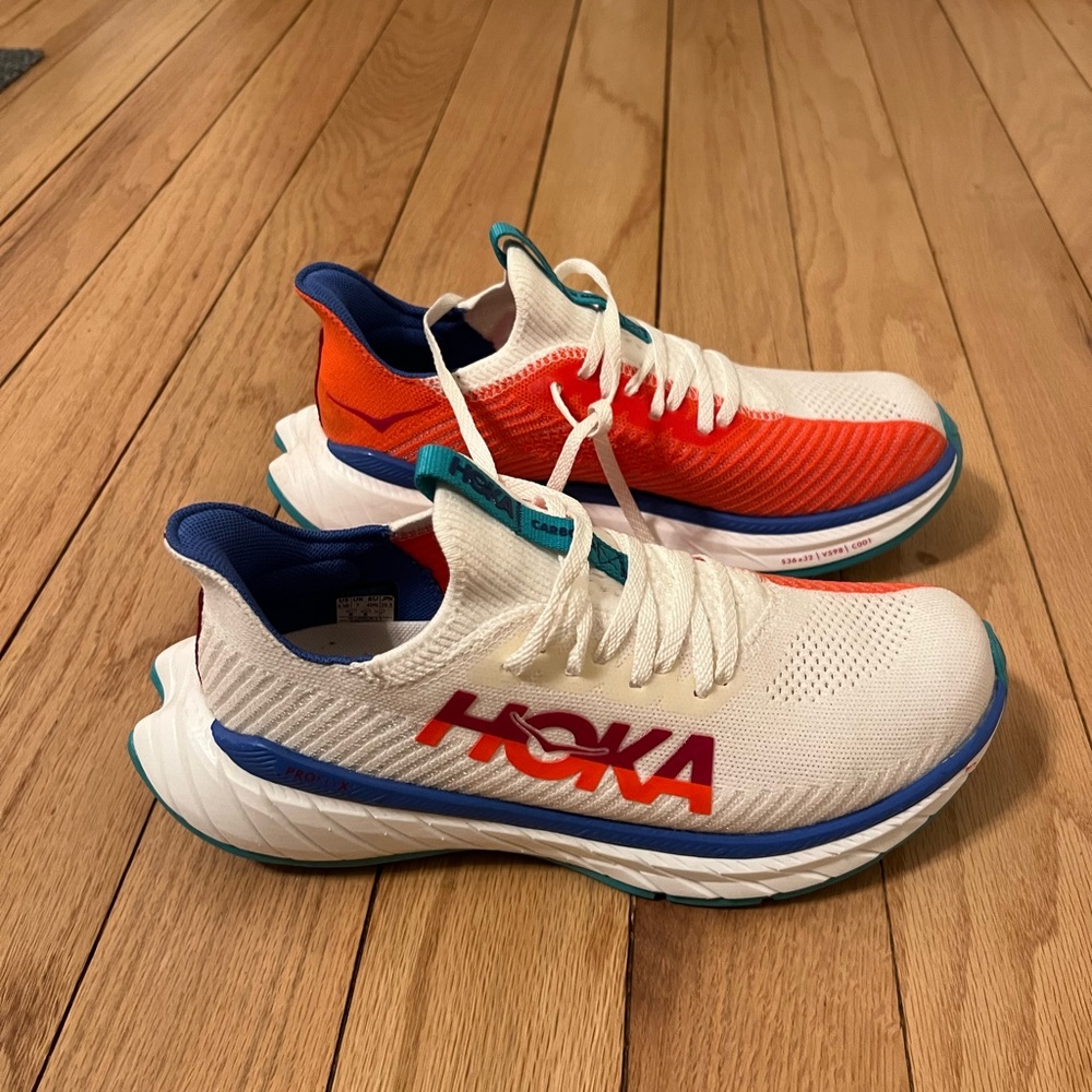 Hoka Carbon X 2